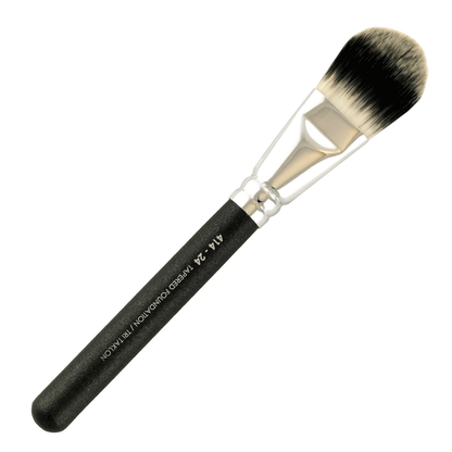 Taklon Foundation Brush