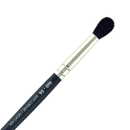 Soft Eyeshadow Crease