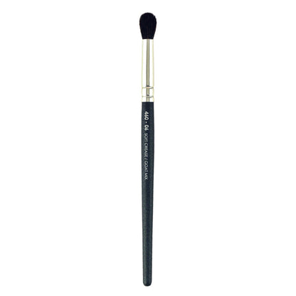 Soft Eyeshadow Crease