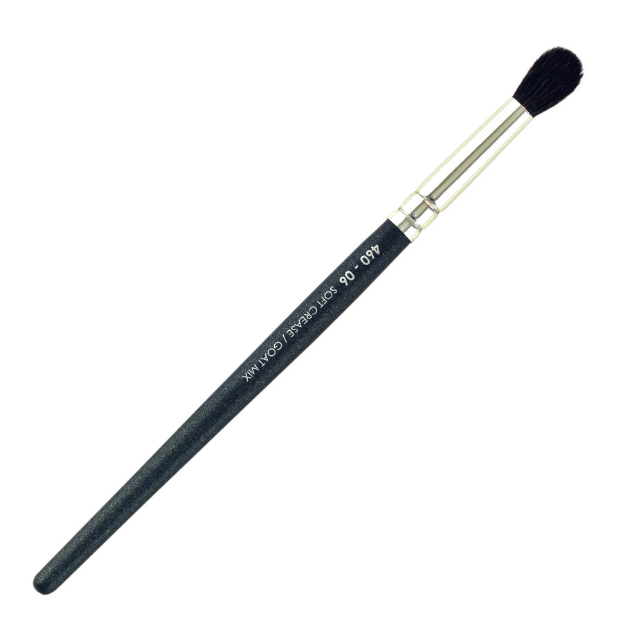 Soft Eyeshadow Crease