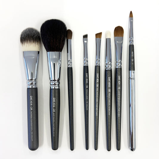  K400-8B Handi Traveller Foundation Kit - 8 Brushes